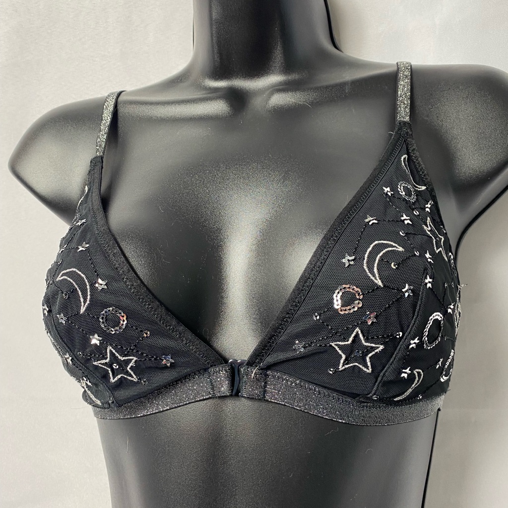 (Two) Vs Bralettes!
